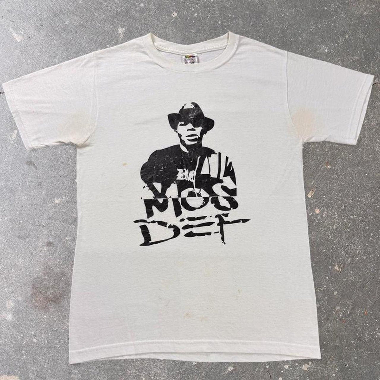 2000s mos def graphic tee | small