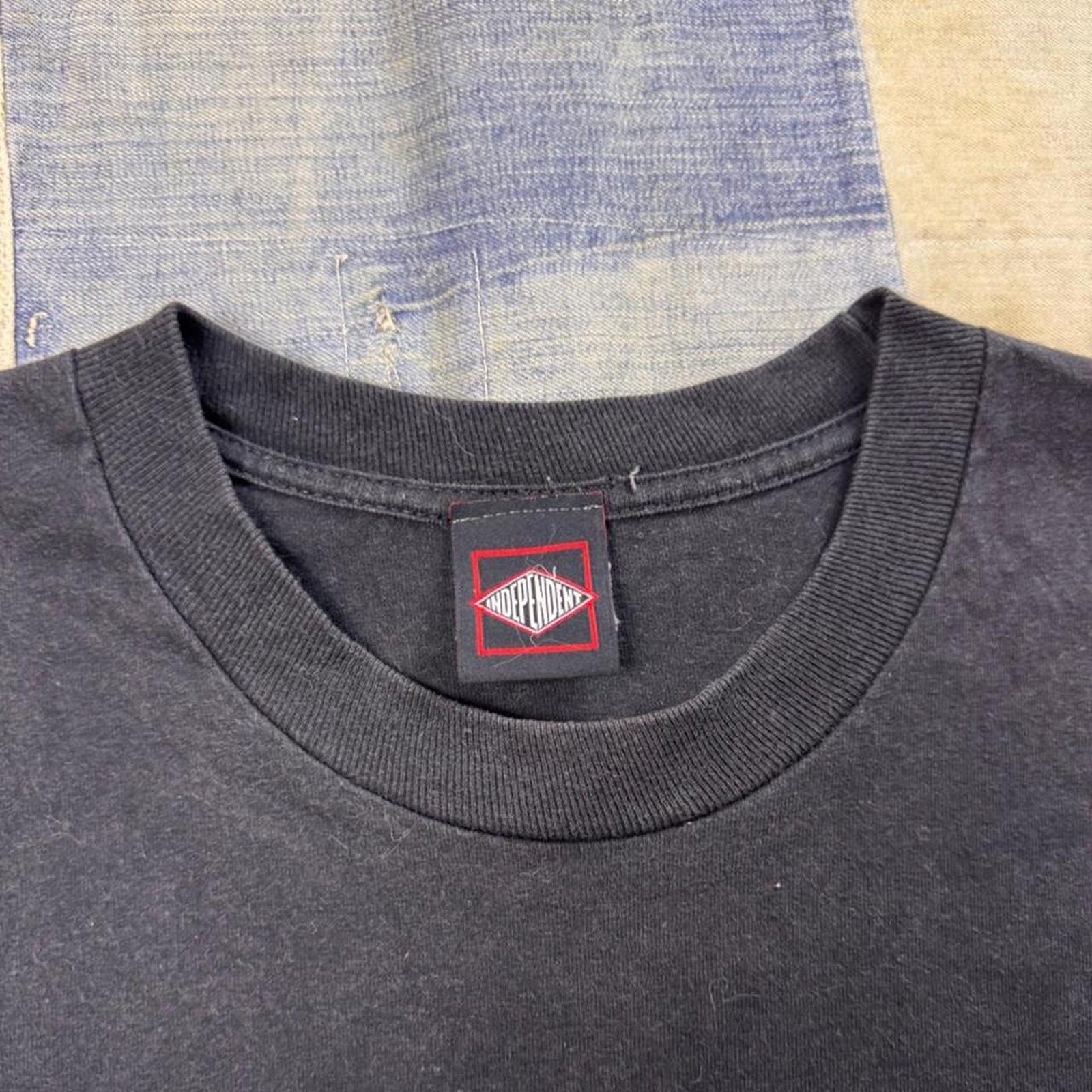 1990s Independent Truck Company Oval Logo Skate Tee | Large