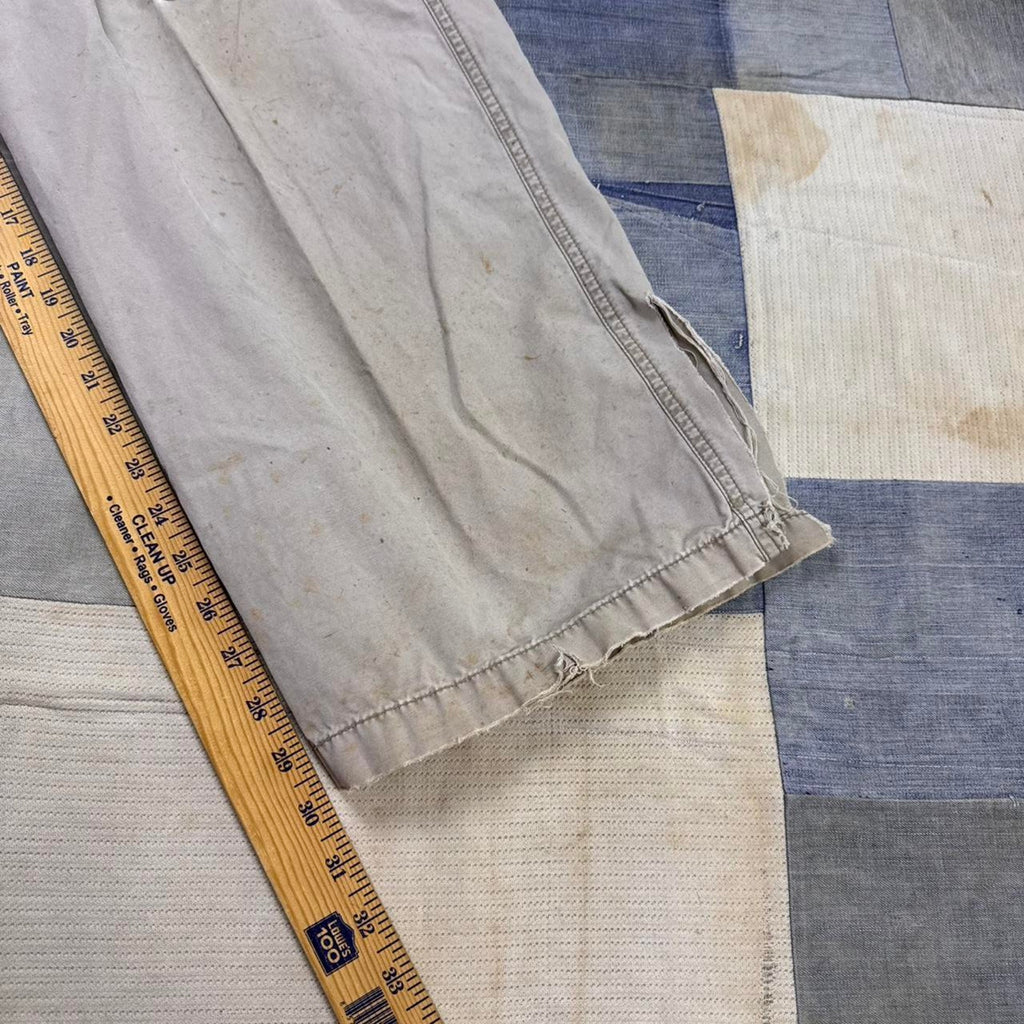 2000s baggy cargo mossimo distressed pants | 35x30
