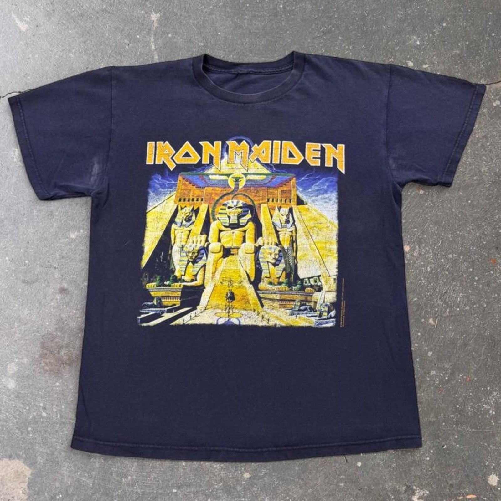 2003 Iron Maiden World Slavery Tour Powerslave Graphic Tee | Medium