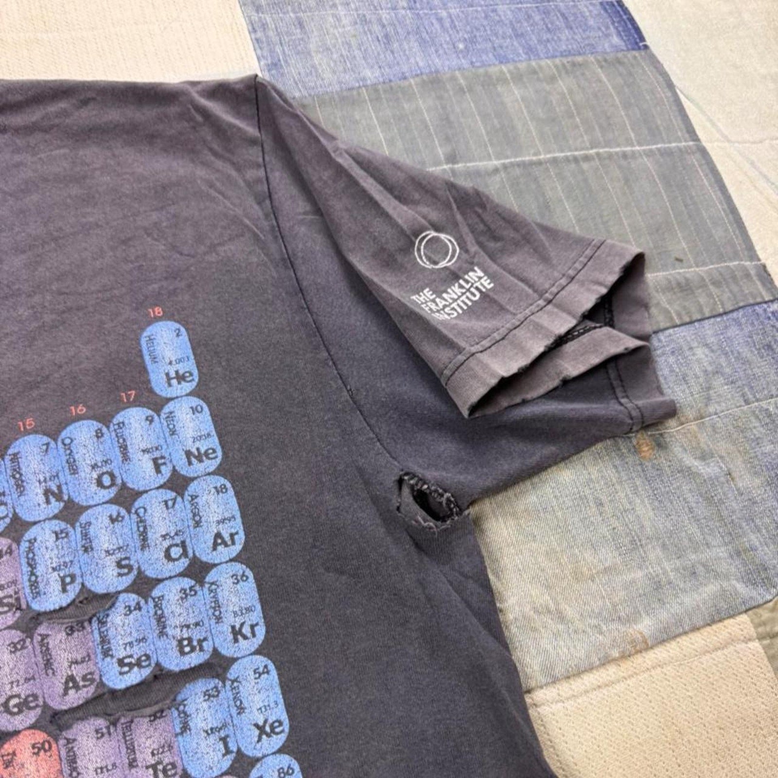 2002 Periodic Table of the Elements Science Graphic Tee | Medium