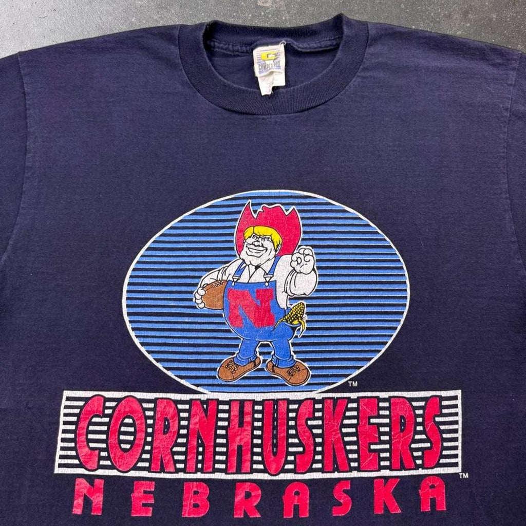 1990s Nebraska Cornhuskers Mascot Graphic Tee | Large