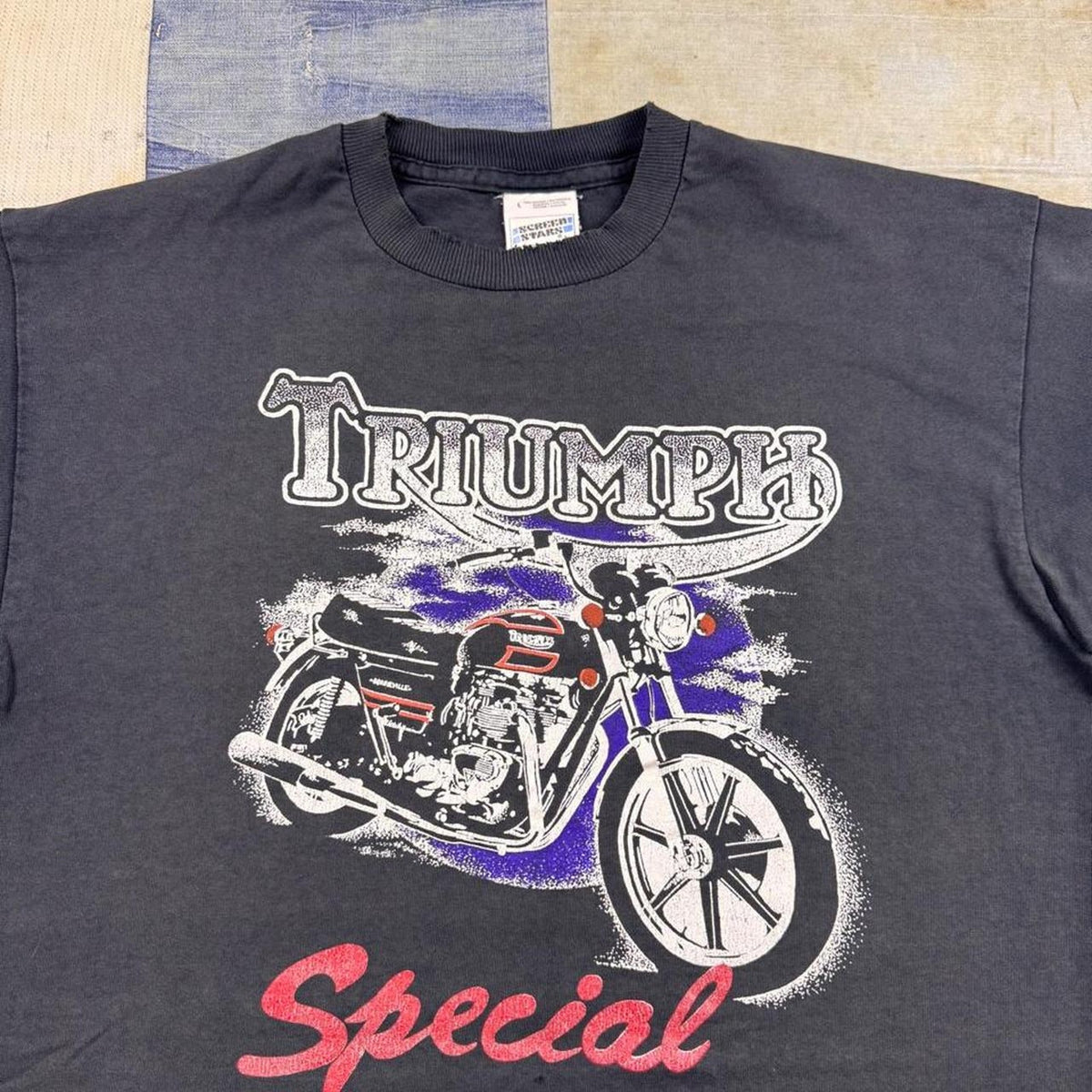 1990s Triumph Bonneville Special Motorcycle Graphic Tee | Large