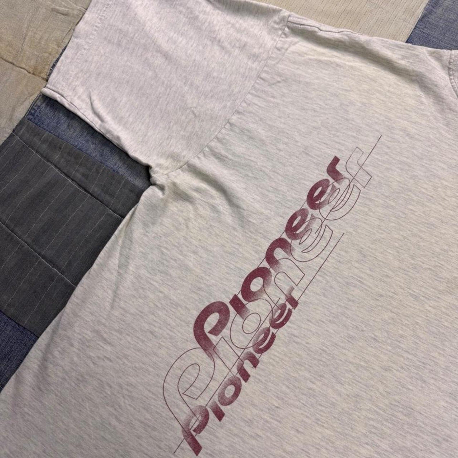 1990s pioneer electronics promotional tee | XL