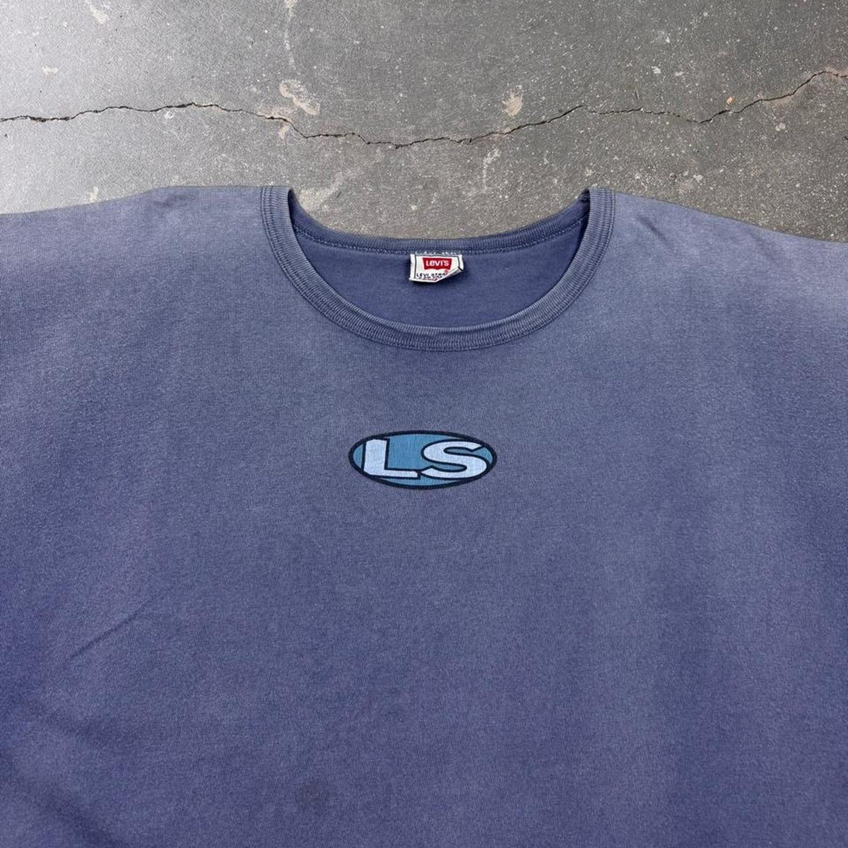 1990s Levi's LS Logo Tee | XL
