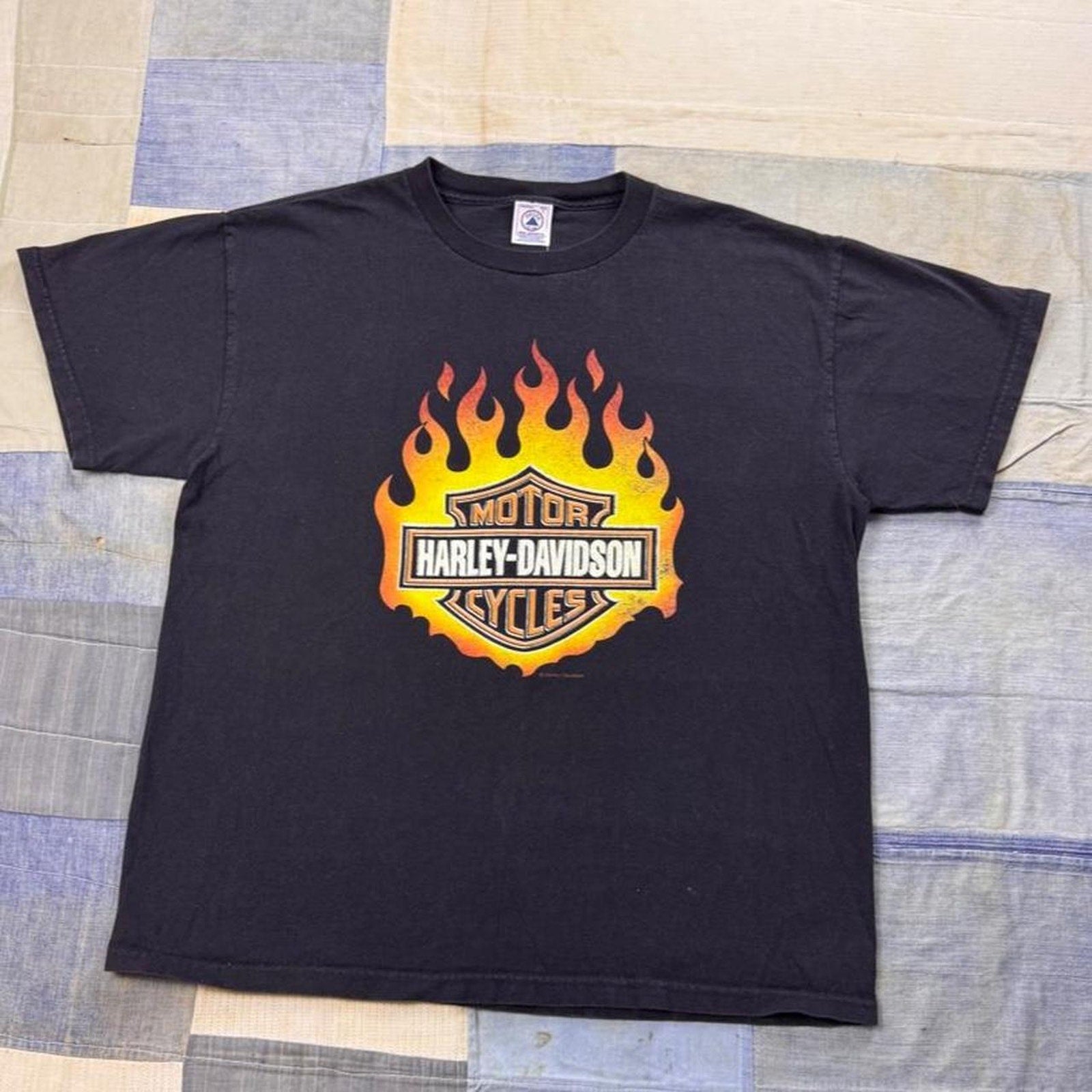 2000s Harley-Davidson Flaming Bar & Shield Logo Tee | XL