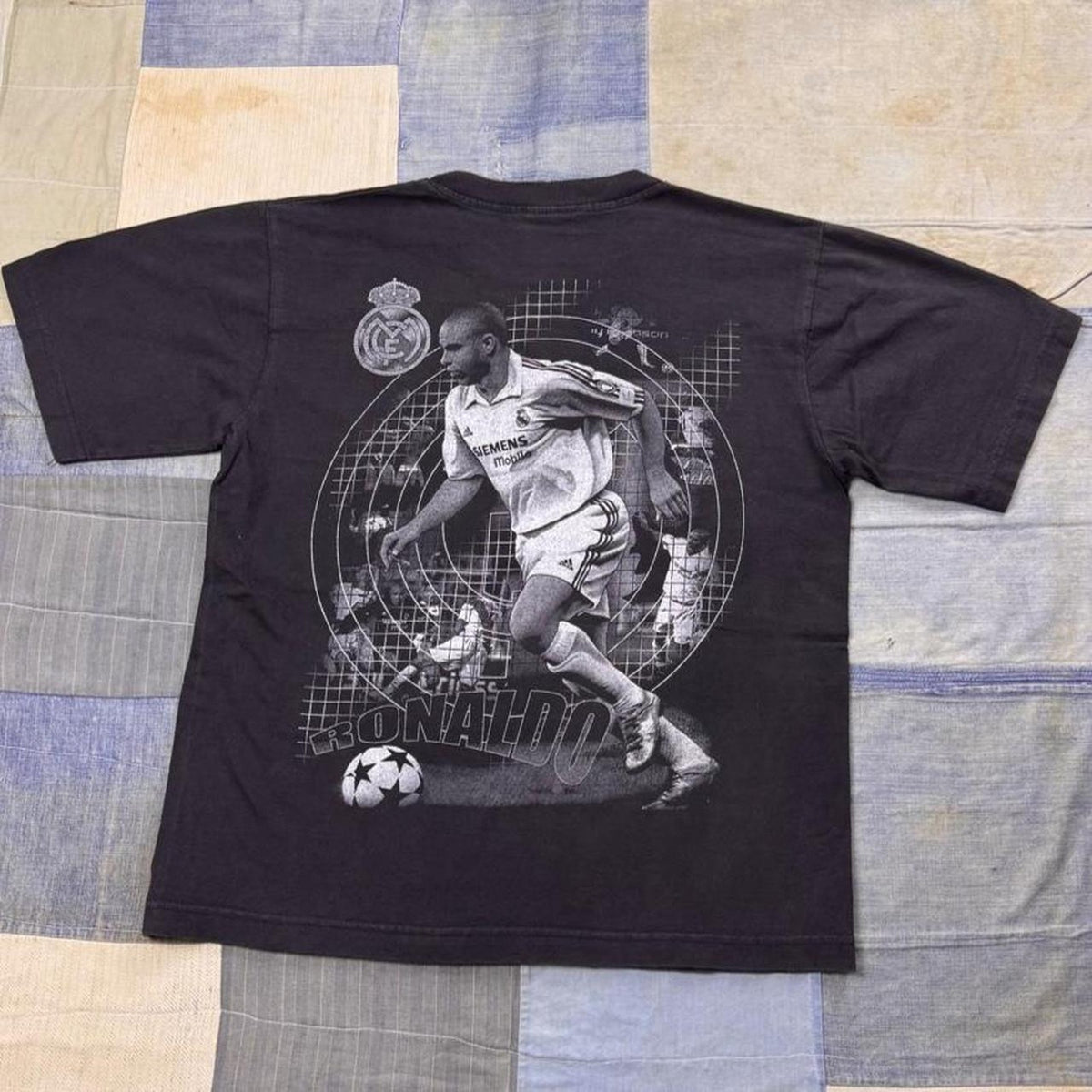 2000s Ronaldo Real Madrid Double Sided Soccer Tee | Medium
