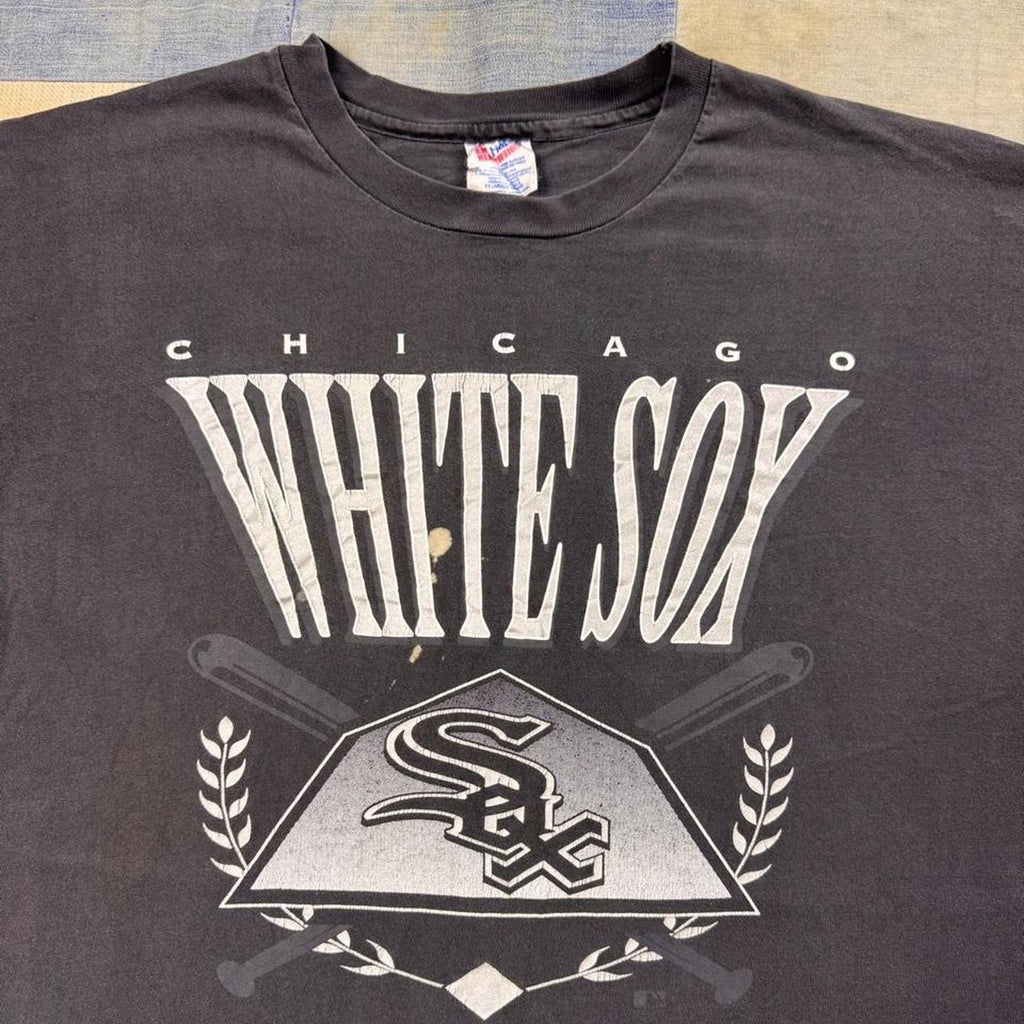 1990s Chicago White Sox Big Logo Baseball Tee | XL