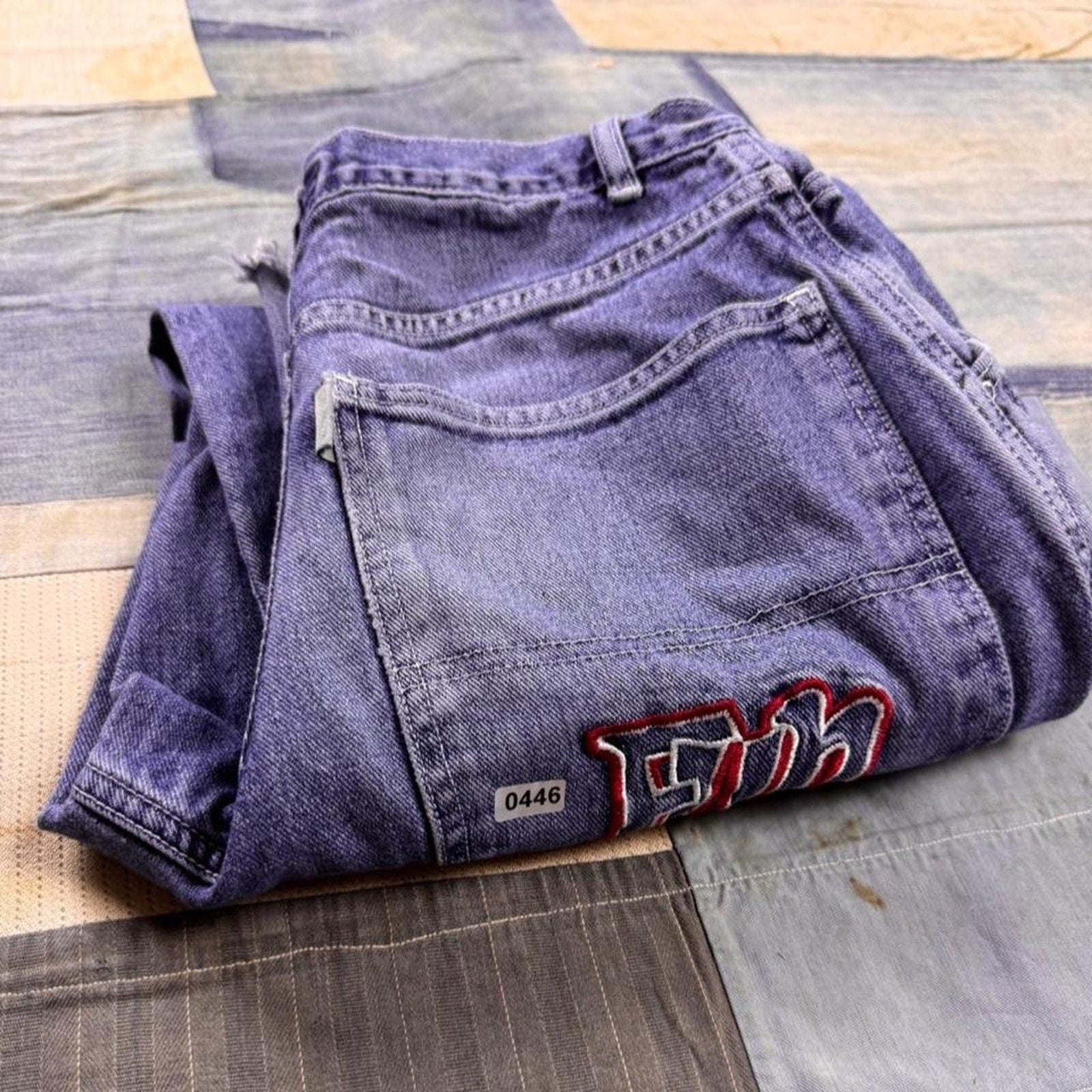 2000s Fun Embroidered Baggy Cargo Jeans | 28x30