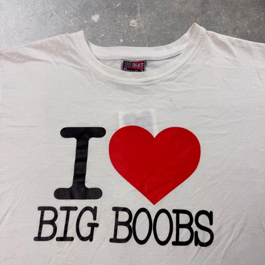 2000s I Love Big Boobs Novelty Graphic Tee | XS