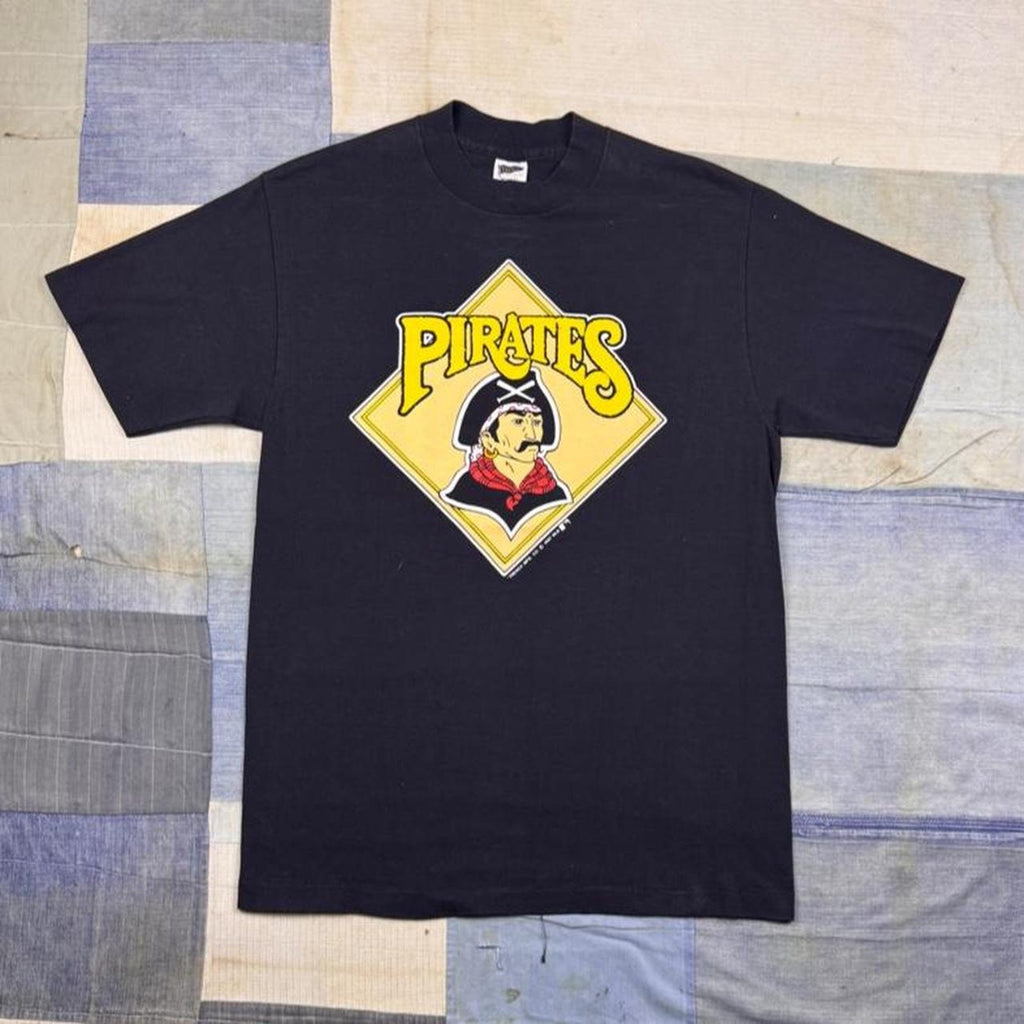 1990 Pittsburgh Pirates Trench MLB Baseball Graphic Tee | Medium