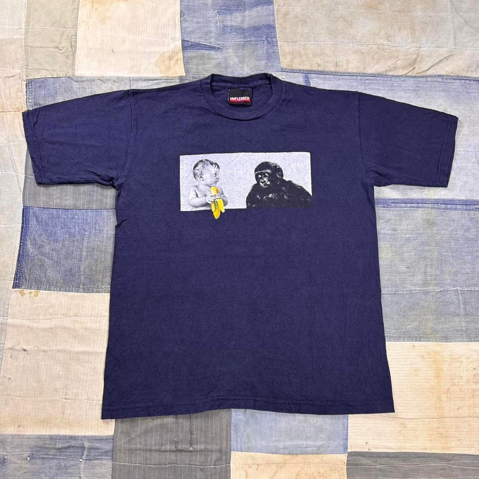 2000s unfledged graphic Tee | Large