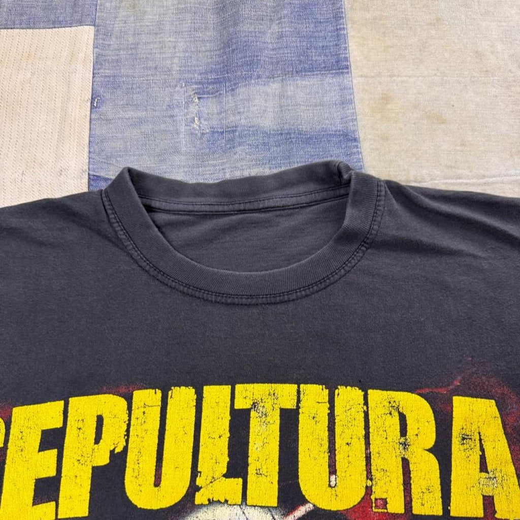2004 Sepultura Graphic Band Tee | Large
