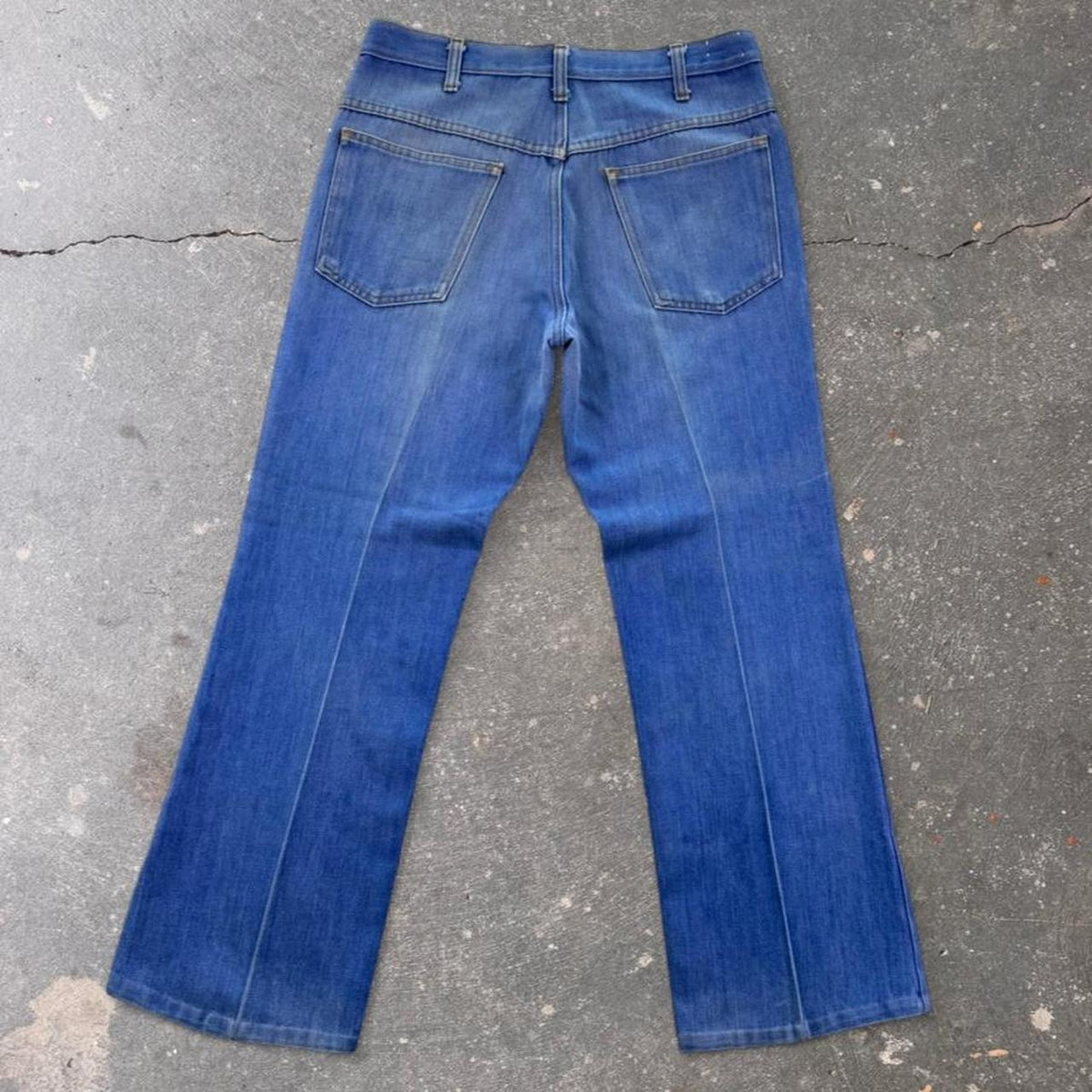 1970s High-Waisted Denim Flare Jeans | 32 x 27