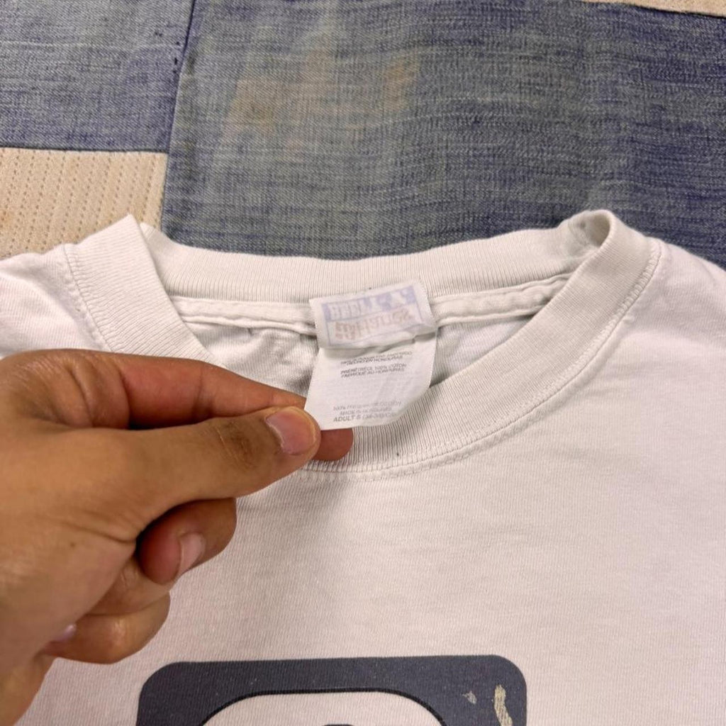2000s White Trash Camper Graphic Tee | Small