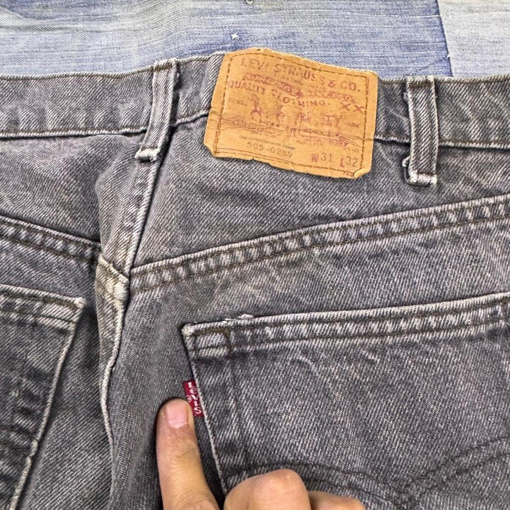 1990s Levi’s 505 Black Stonewash Denim Jeans USA | 30 x 31