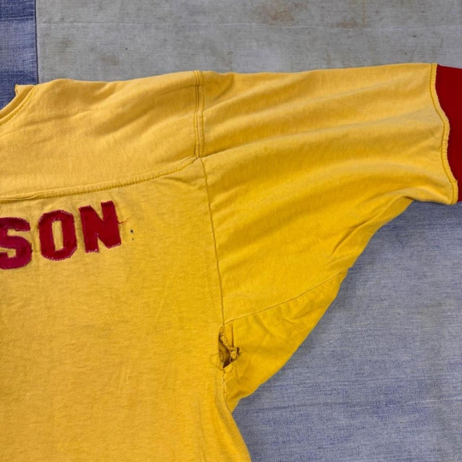 1970s Alpha Gamma Rho Denison Fraternity Athletic Tee | Small