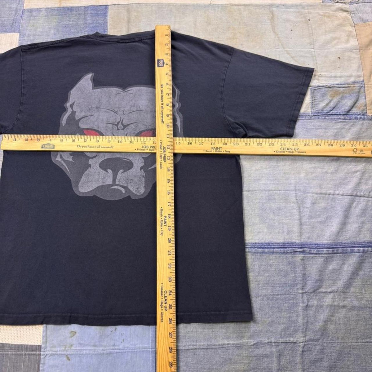 2000s Pit Bull Germany Red Eyes Dog Graphic Tee | Medium