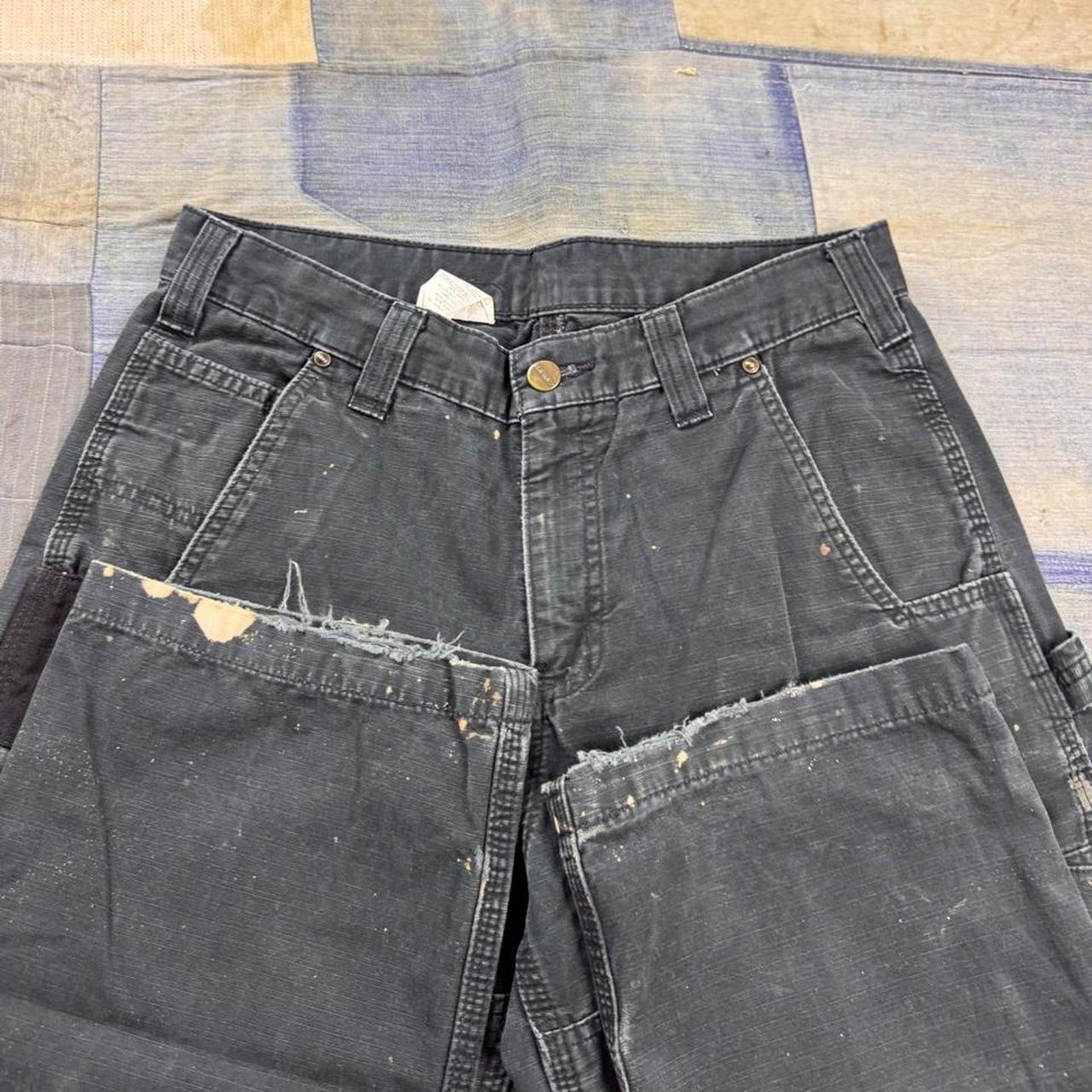 2000s Carhartt Black Ripstop Cargo Work Pants Distressed Paint Splatter | 30x30