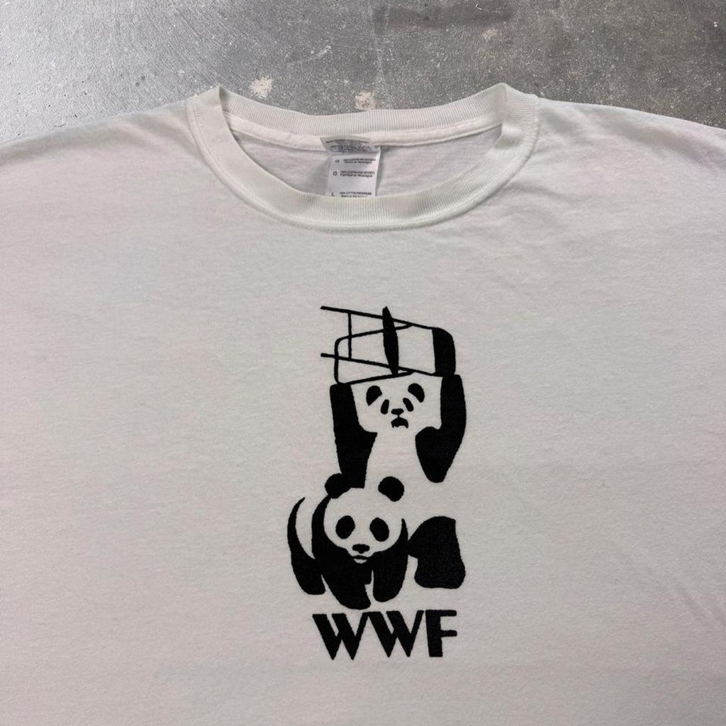 2000s WWF World Wildlife Fund Panda Logo Tee | Large