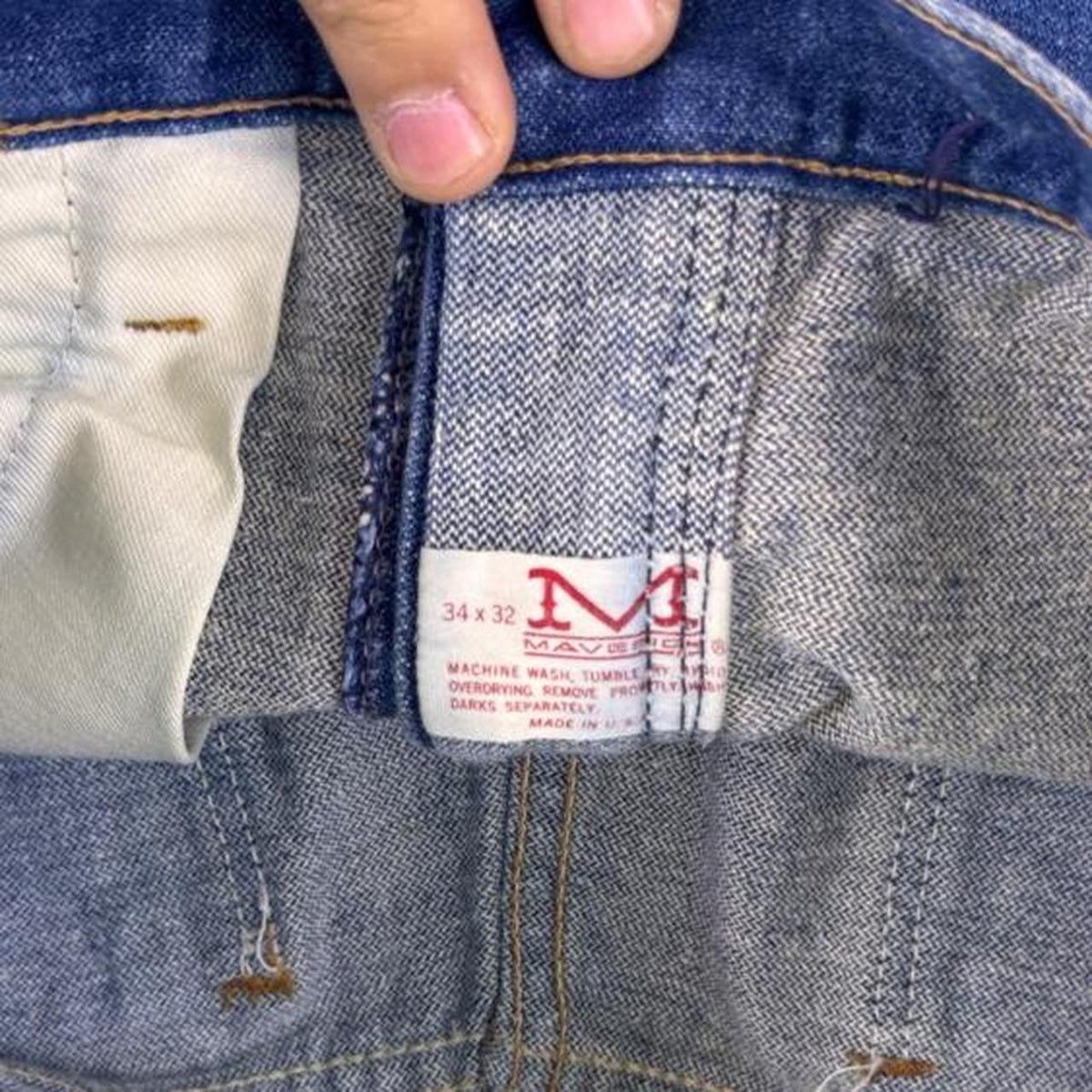 1970s Maverick Made in USA Flared Jeans | 32 x 30.5