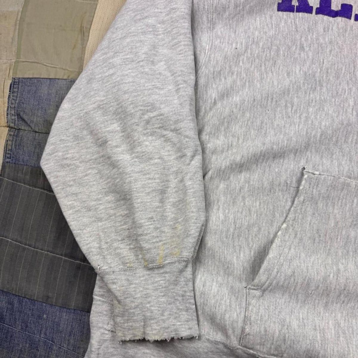 1980s Champion Reverse Weave Kenyon College Distressed Hoodie | Extra Large