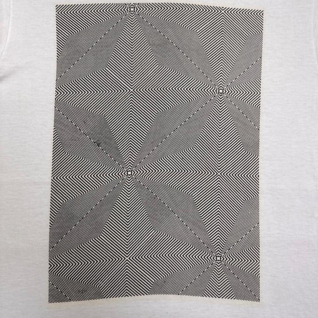 1990s Optical Illusion Geometric Art Graphic Tee | Medium