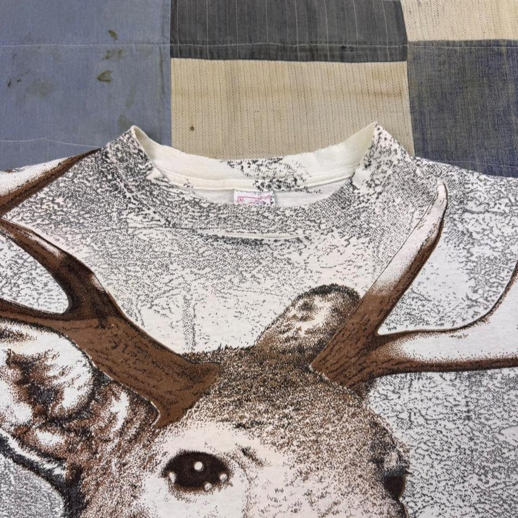 1990s Eagle River Wisconsin Whitetail Deer All Over Print Tee | XL