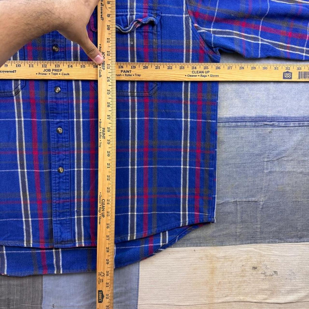 1990s Wilderness Outfitters Blue Plaid Flannel Shirt | XL