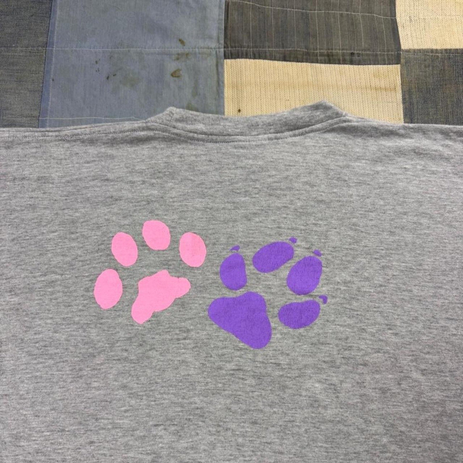 2000s Frontline Dog & Cat Veterinary Promo Graphic Tee | XXL