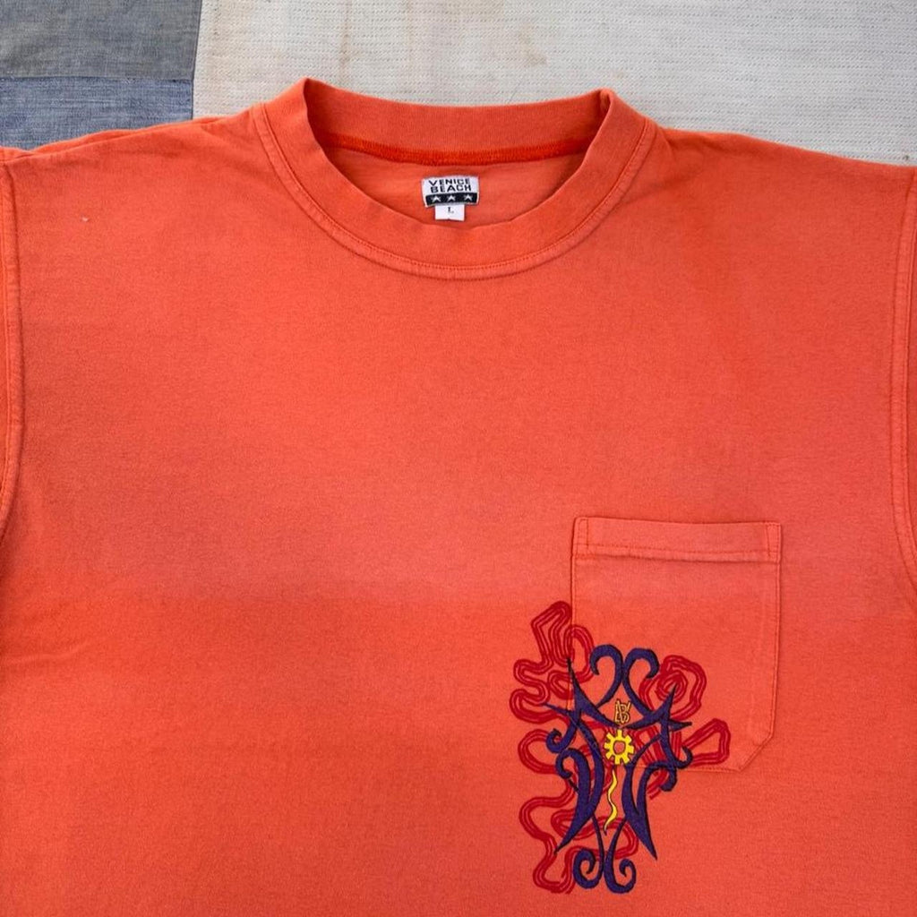 1990s Venice Beach Abstract Tribal Graphic Pocket Tee | Large