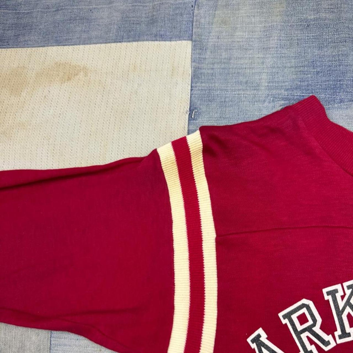 1980s Arkansas Razorbacks Football Jersey baby Tee | Large