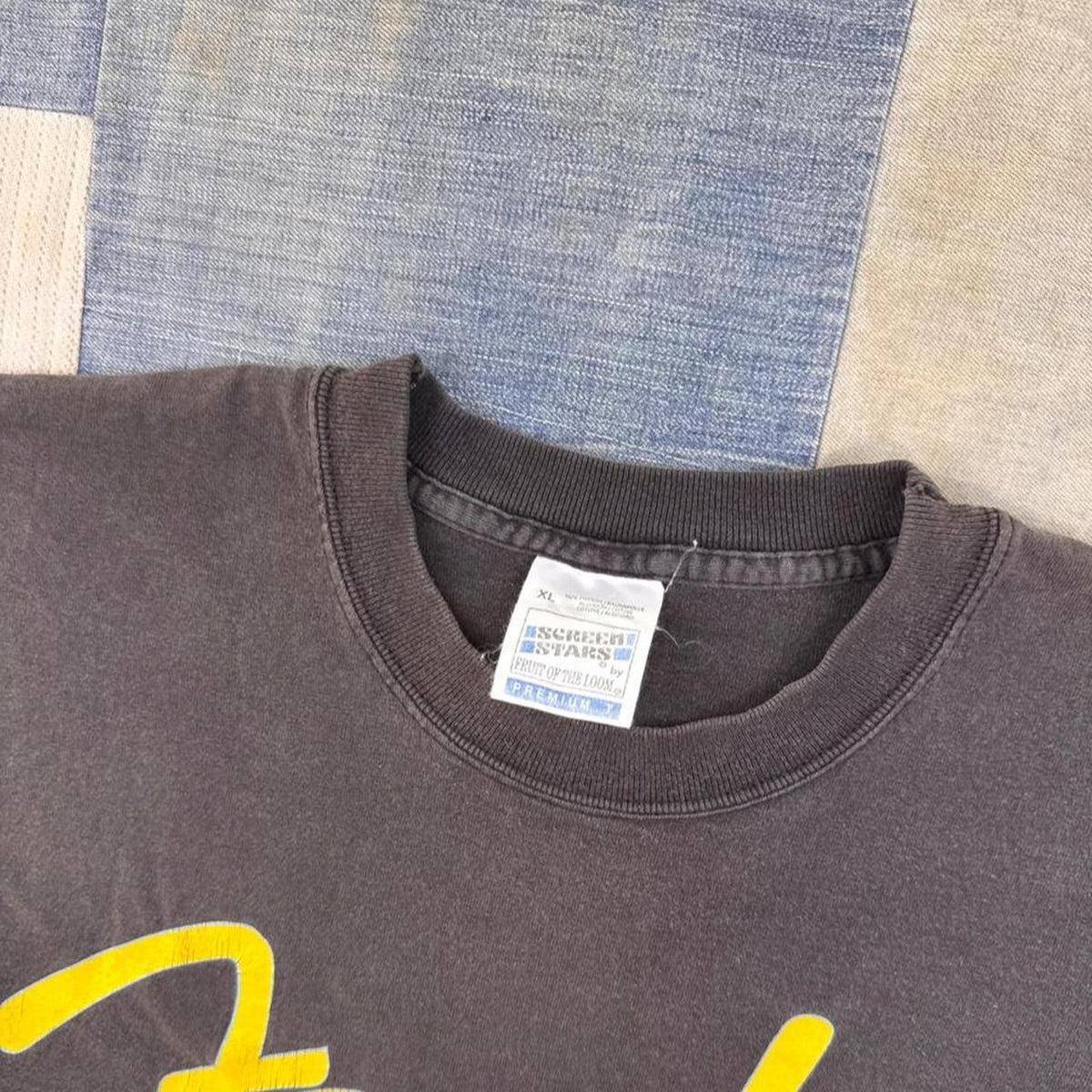 1990s Fender Fine Electric Instruments Yellow Logo Graphic Tee | XL