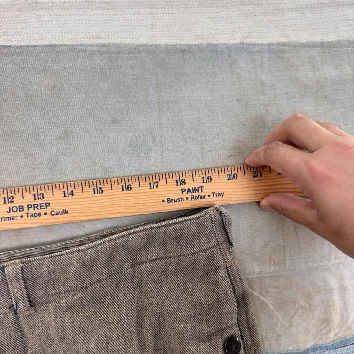 1990s Polo Ralph Lauren Herringbone Cargo Pants | 38x31