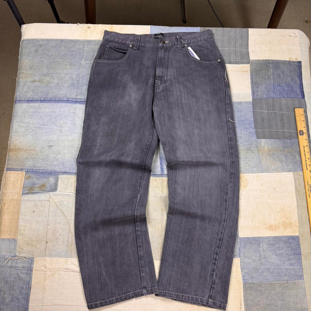 2000s embroidered jeans with lion design | 36x31