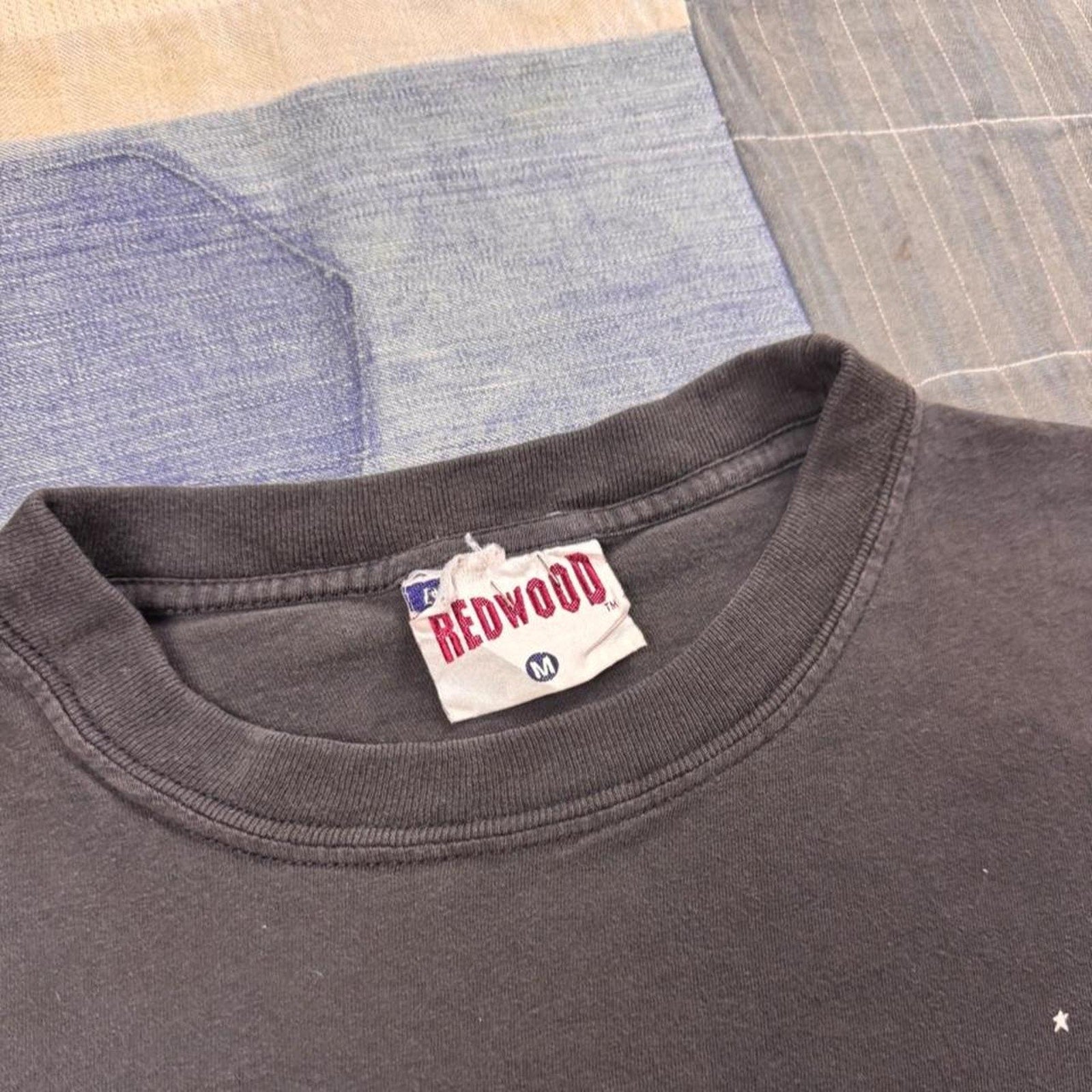 1990s Ireland by Night Sheep Moon Graphic Tee | Medium