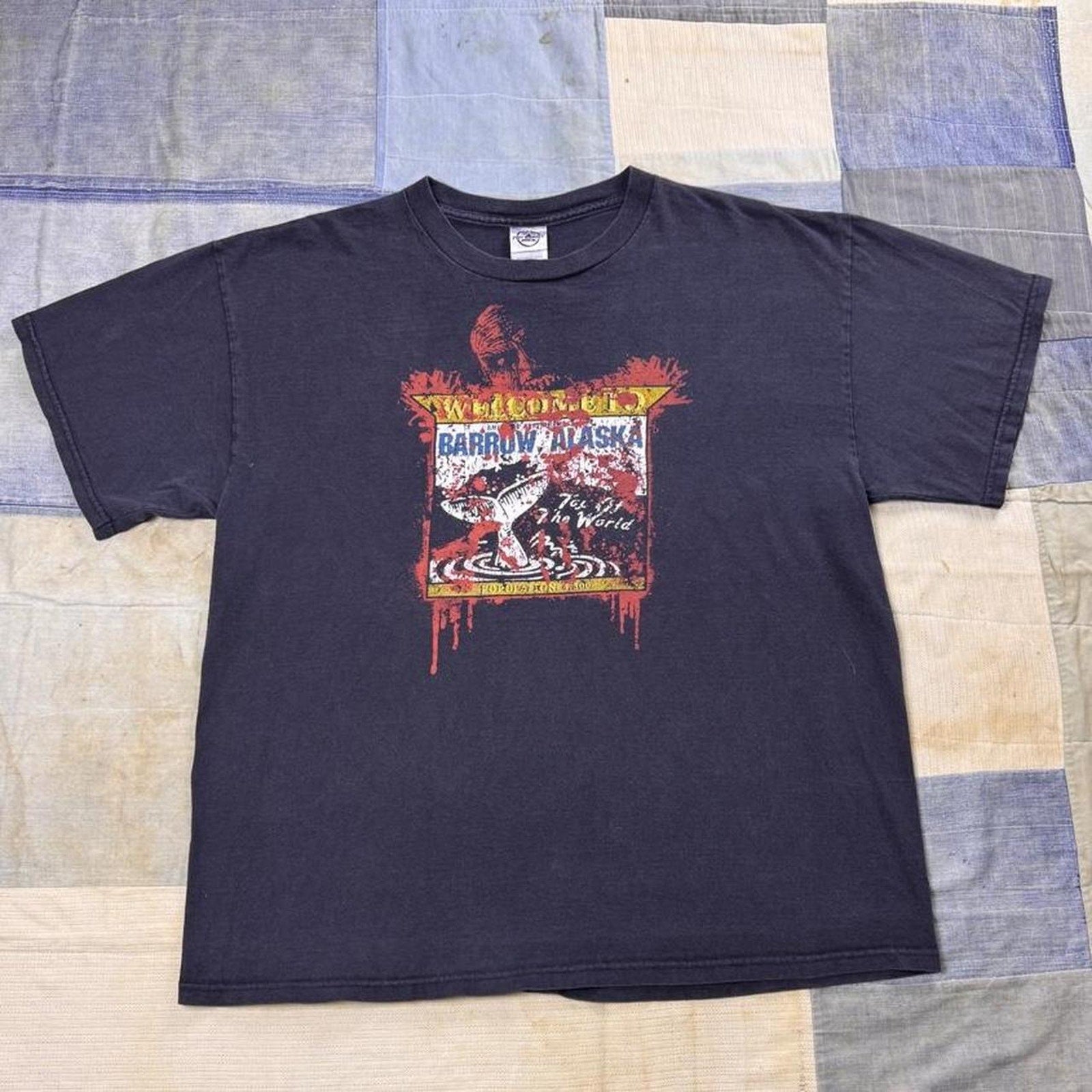 2000s Barrow Alaska Top of the World Graphic T Shirt | Large
