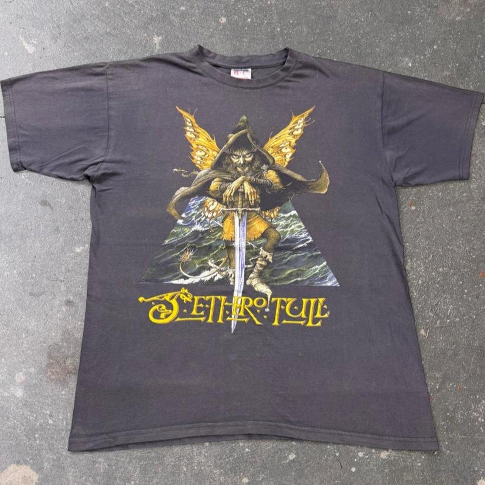 2005 Vintage Jethro Tull world tour tee | Large