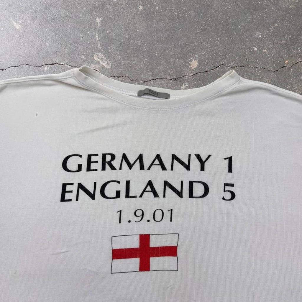 2001 Germany 1 England 5 Football Tee | 2XL
