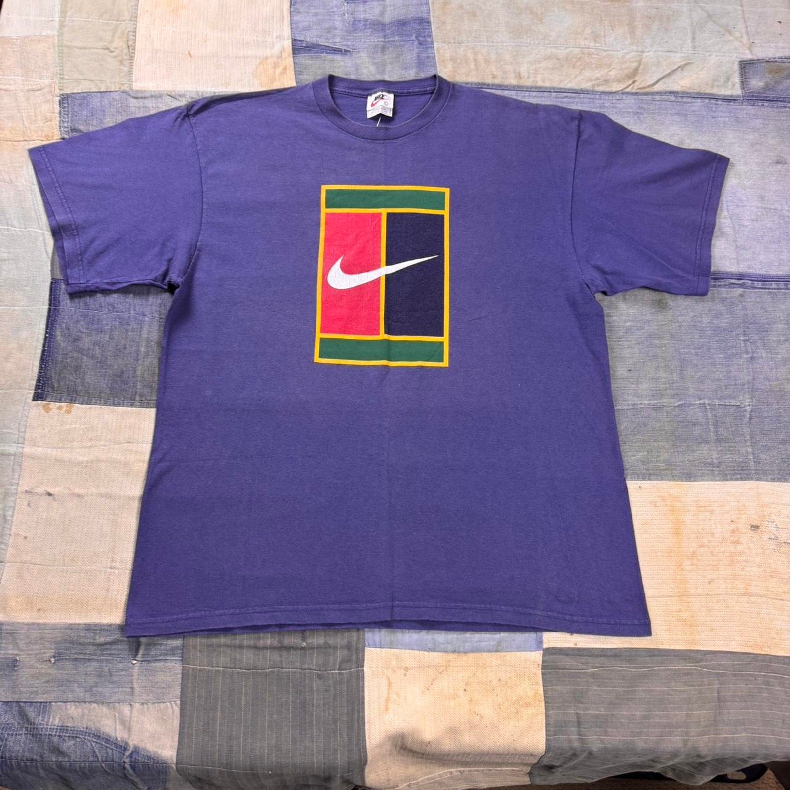 1990s Nike tennis court logo tee | Large