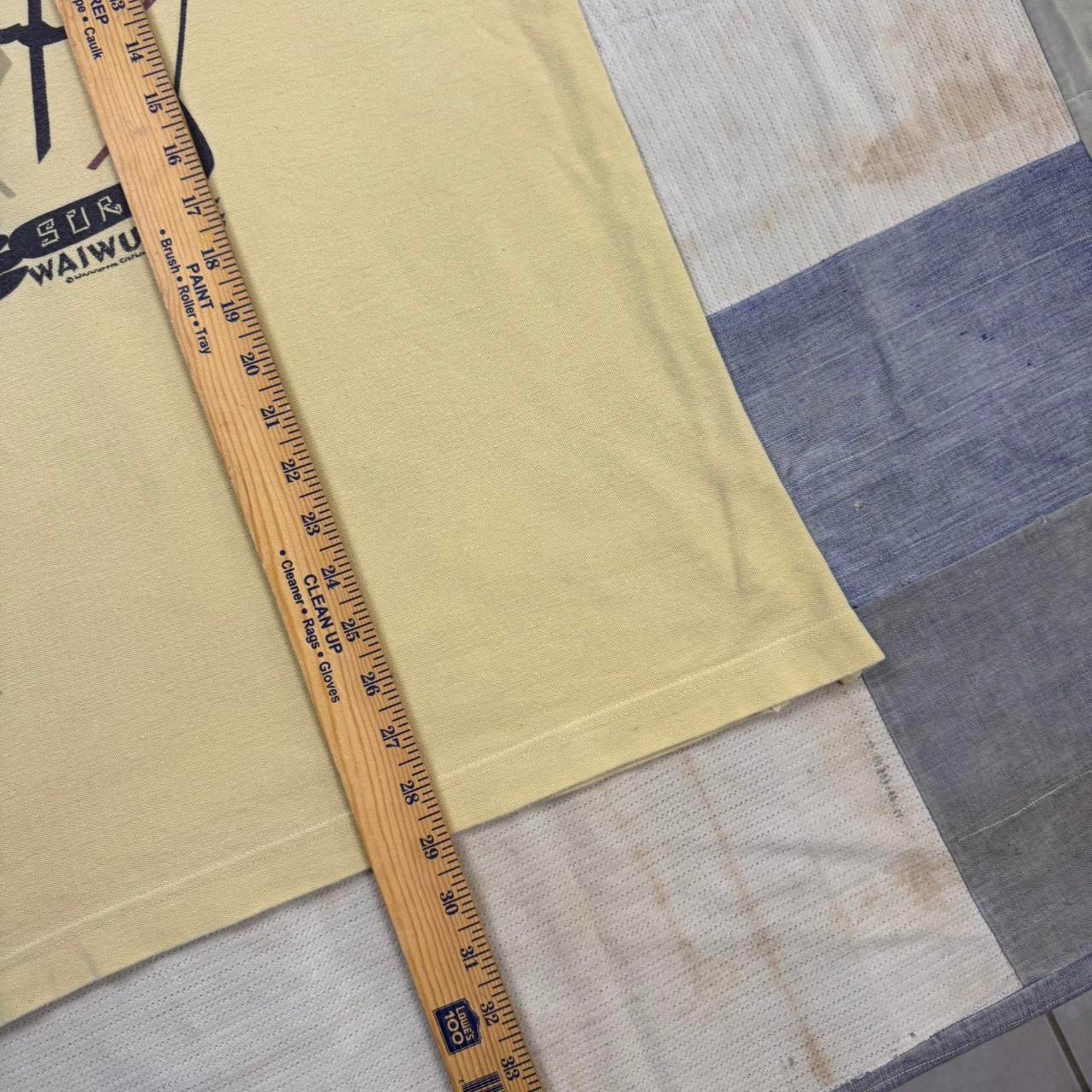 1990s vintage Yellow Waiwurrie Surfing Tee | L