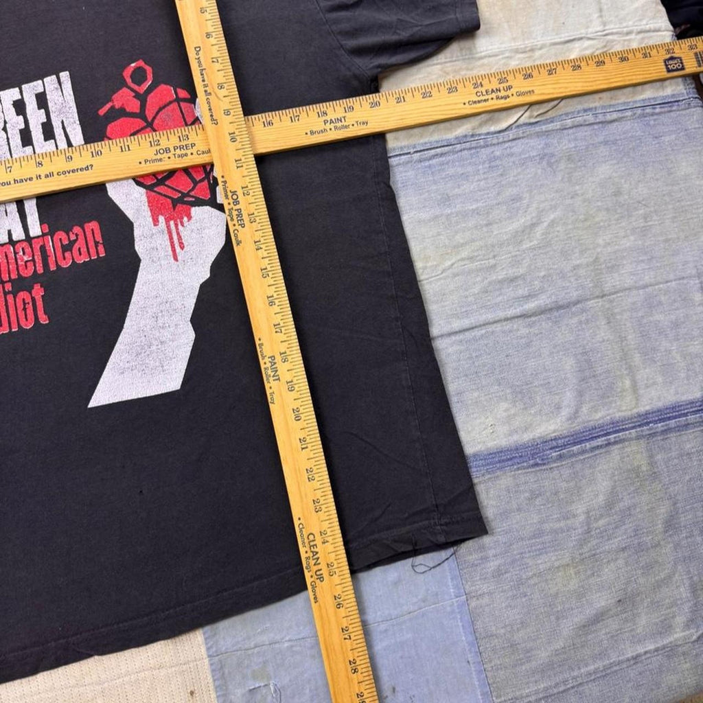 2000s Green Day American Idiot Band Tee | Medium