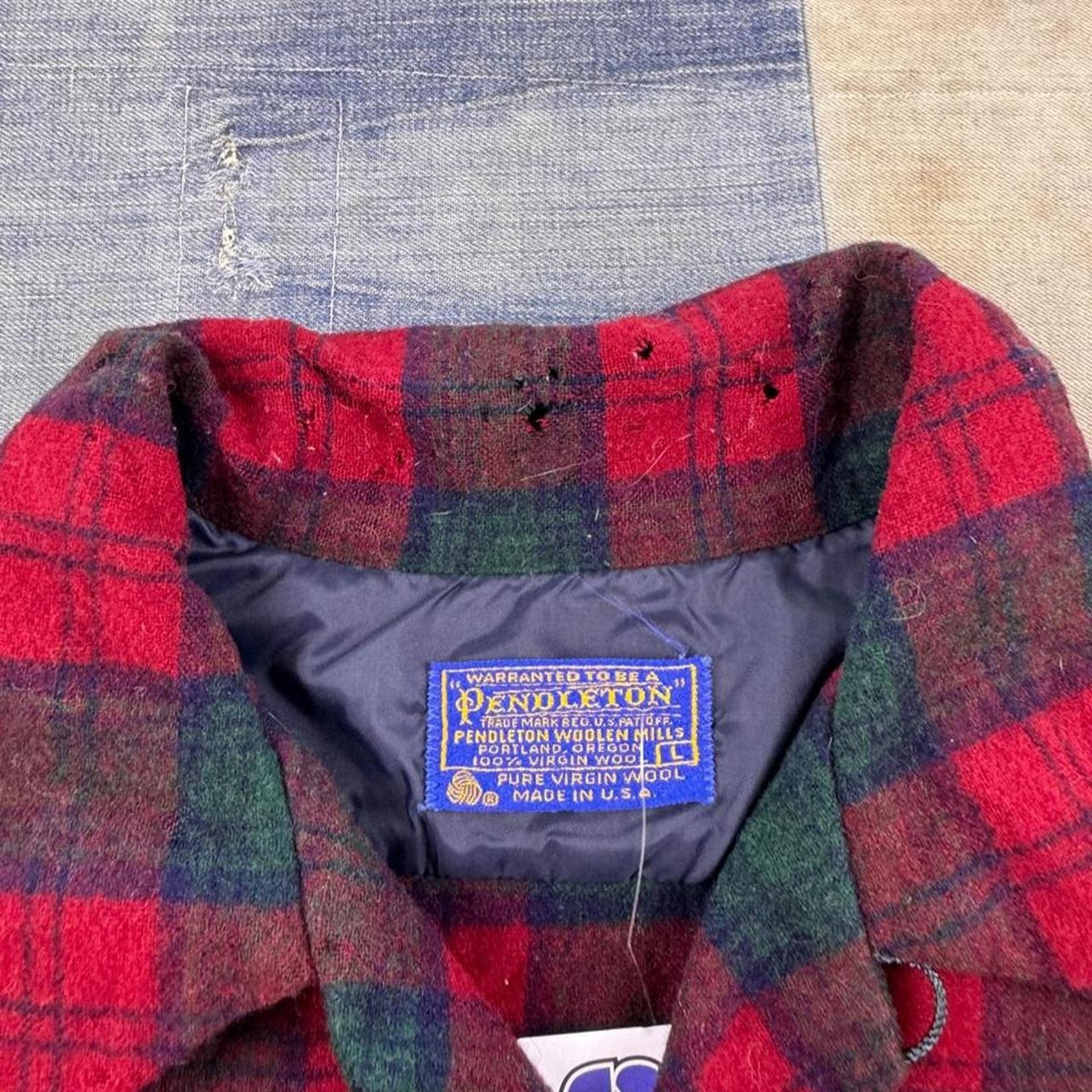 1970s Pendleton Plaid Loop Collar Wool Shirt | Large