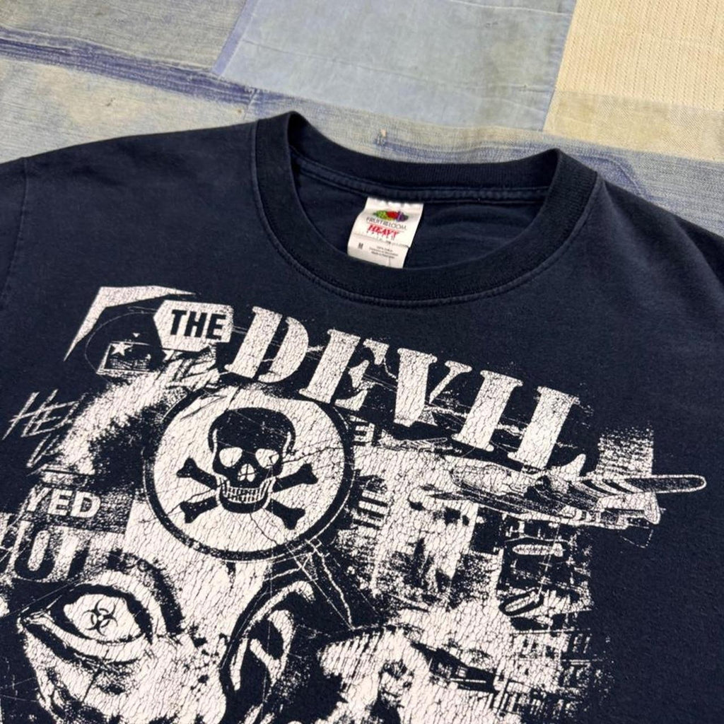2010 The Devil Wears Prada Zombie EP Outnumbered Band Tee | Medium