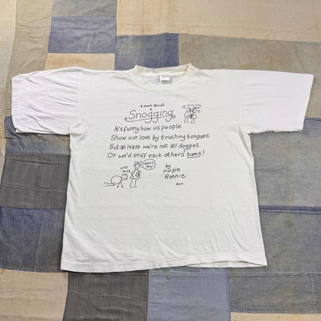 1990s Purple Ronnie “Snogging” poem graphic Tee | Large