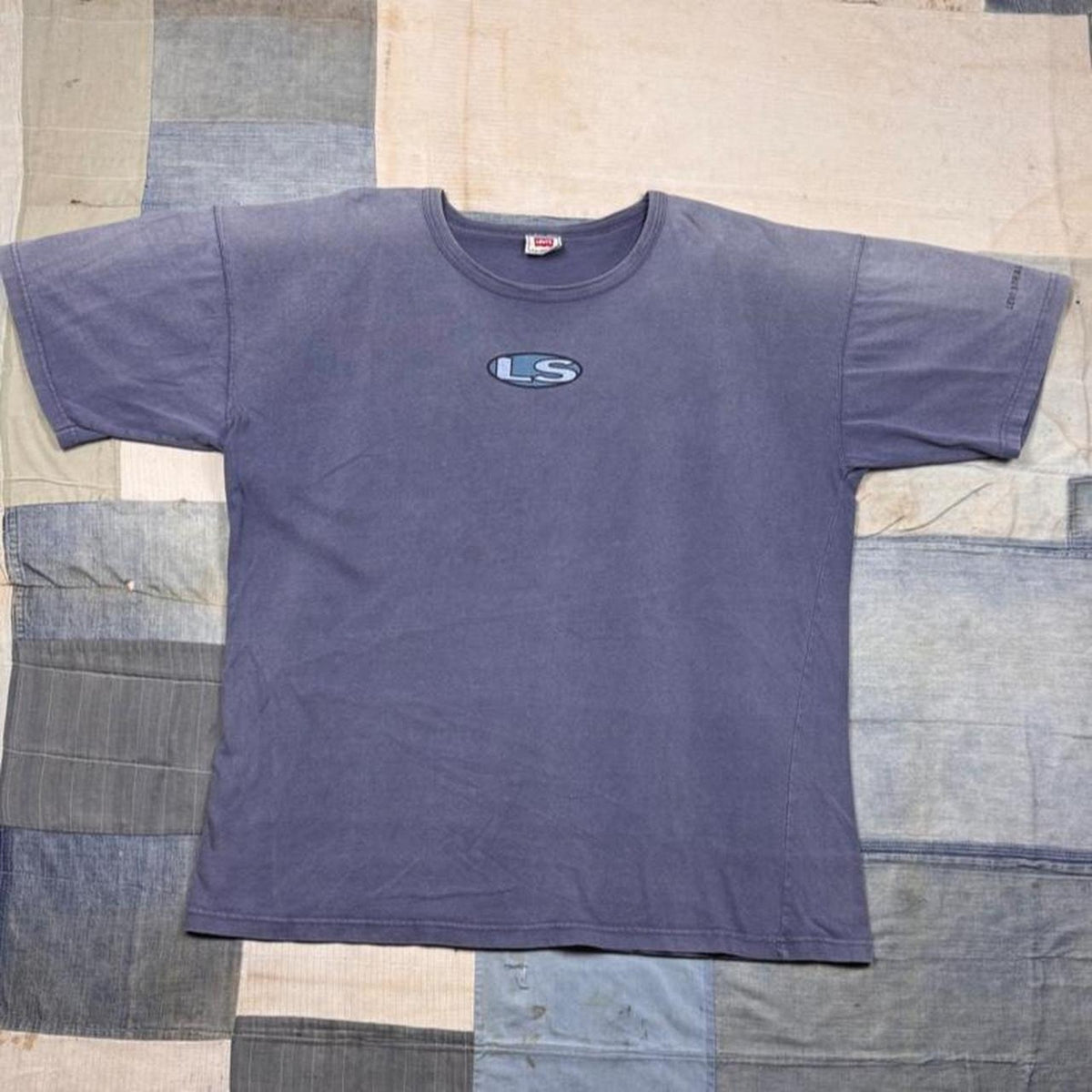 1990s Levi's LS Logo Tee | XL