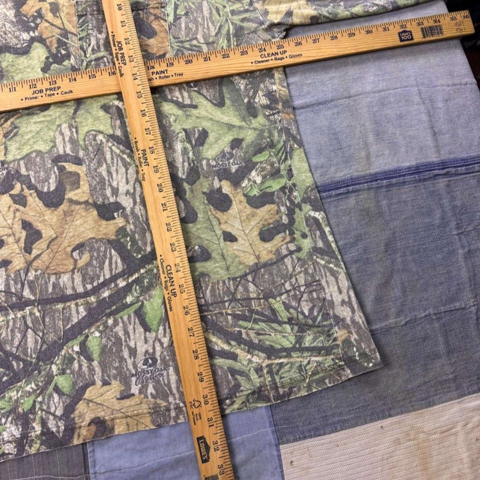 1990s Mossy Oak Obsession Distressed Camo Long Sleeve Pocket Tee | XL