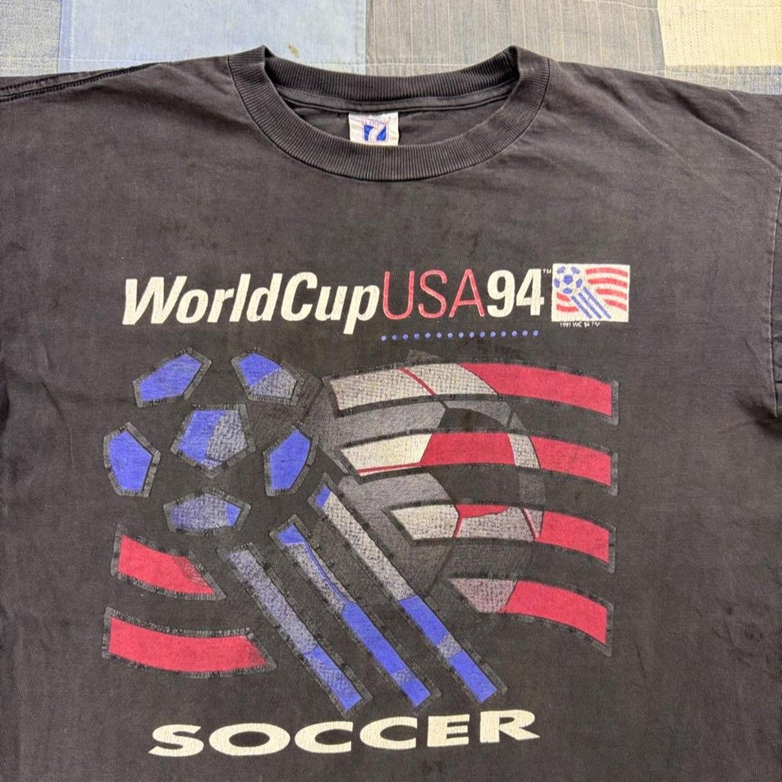 1994 World Cup USA Soccer Graphic Tee | Large
