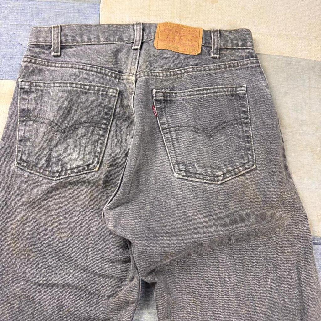 1990s Levi’s 505 Black Stonewash Denim Jeans USA | 30 x 31