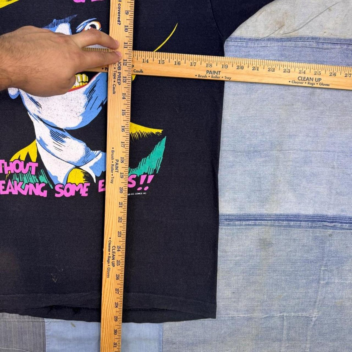 1989 The Joker “You Can't Make an Omelette” DC Comics Tee Black | Medium